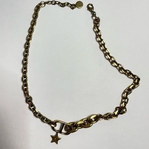 CD necklace (description)